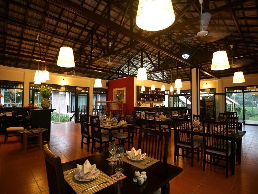 Sol Bungalows Hotel Mai Chau Exterior photo